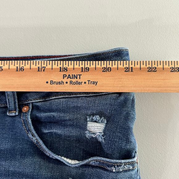 Edgely Women's Plus Size Denim Shorts 22W Distressed Stretch Casual Jean Shorts - Picture 6 of 8